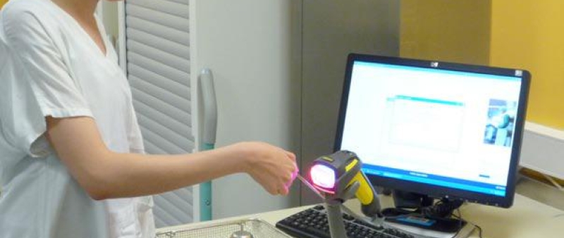 Unique Device Identification of surgical instruments by DataMatrix 2D barcodes