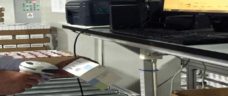 Device identification for traceability in the IVD-reagent supply chain