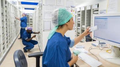 Derby Teaching Hospitals save £2.8 million by using GS1 standards in operating theatres